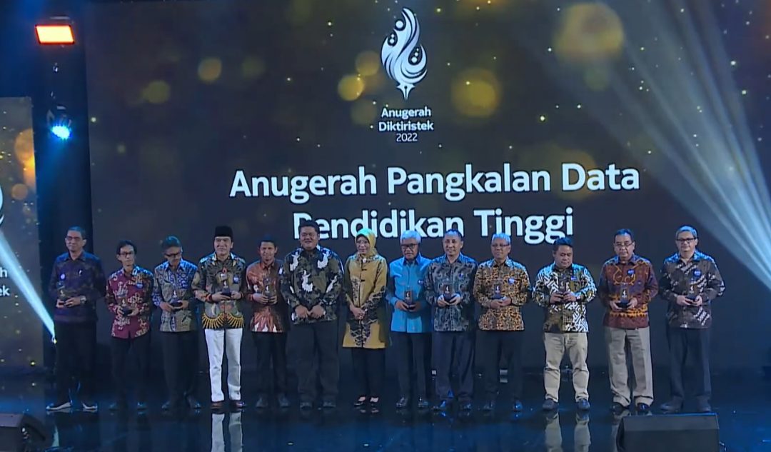 Undip Raih Penghargaan Pada Anugerah Diktiristek Universitas