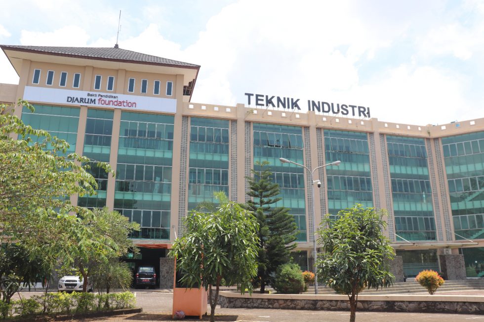 Prodi S1 Teknik Industri Undip Keren Universitas Diponegoro