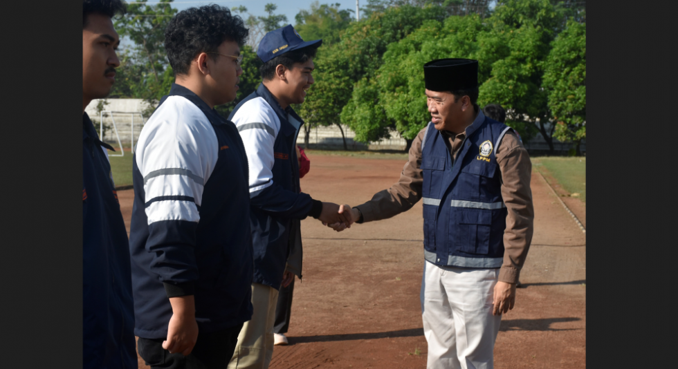 Rektor Undip Berangkatkan Mahasiswa Kkn Tim Ii Universitas Diponegoro