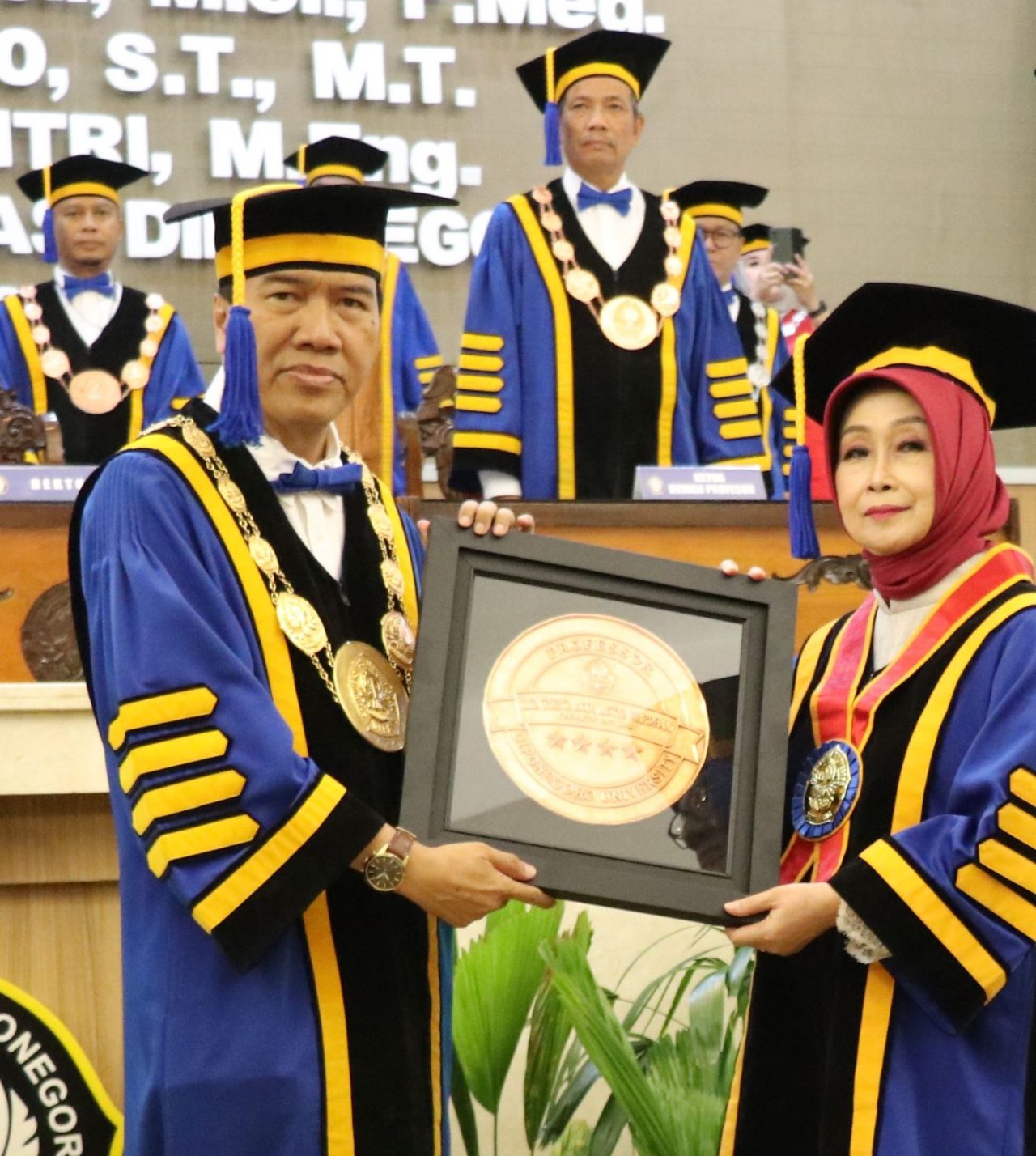 Undip Kukuhkan Tiga Guru Besar Dari Fh Fkm Dan Fpp Universitas