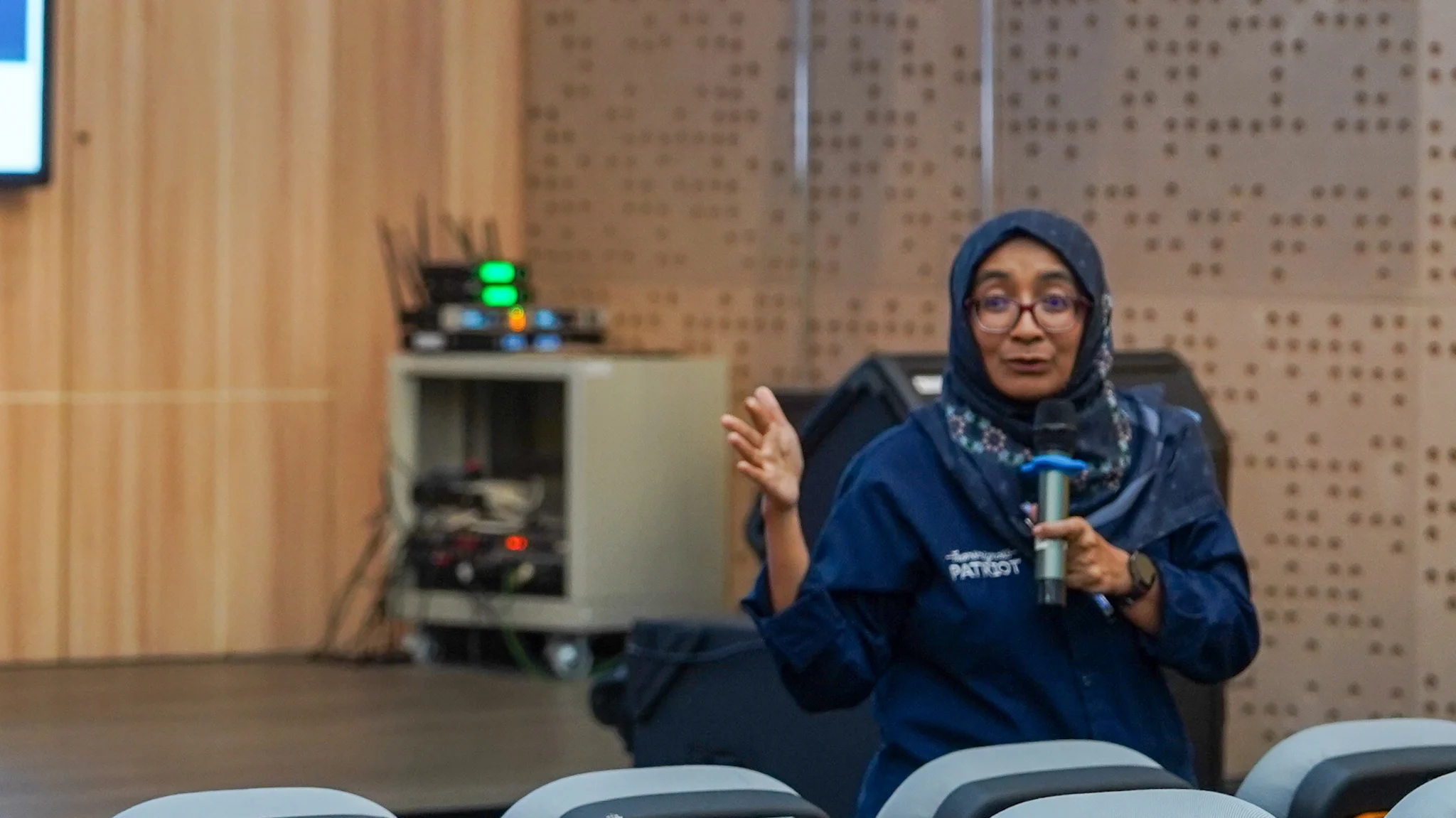 Prof. Dr.Ing. Wiwandari Handayani, S.T., M.T., MPS selaku Ketua Person in Charge (PIC) Tim Ekspedisi PATRIOT