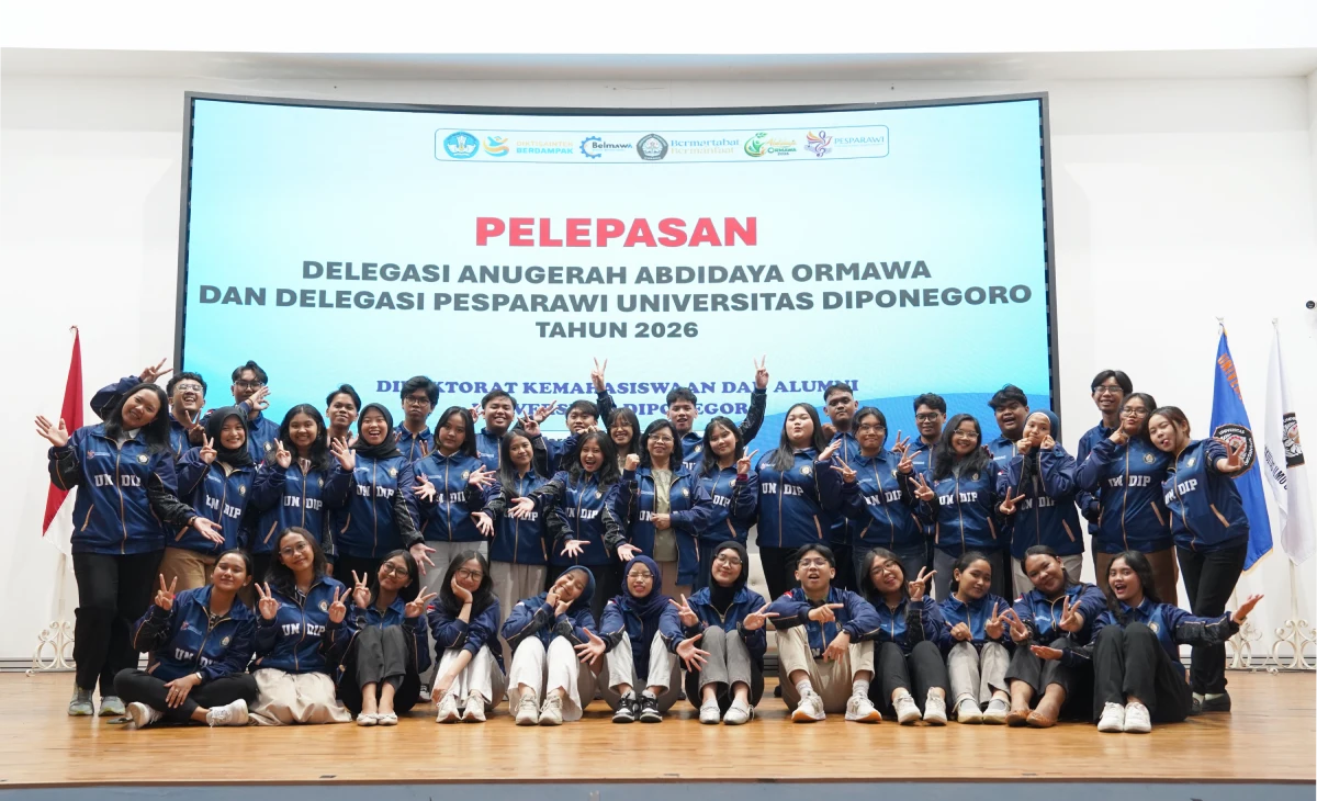 Delegasi UNDIP berfoto bersama dan siap berlaga di Abdidaya Ormawa 2026