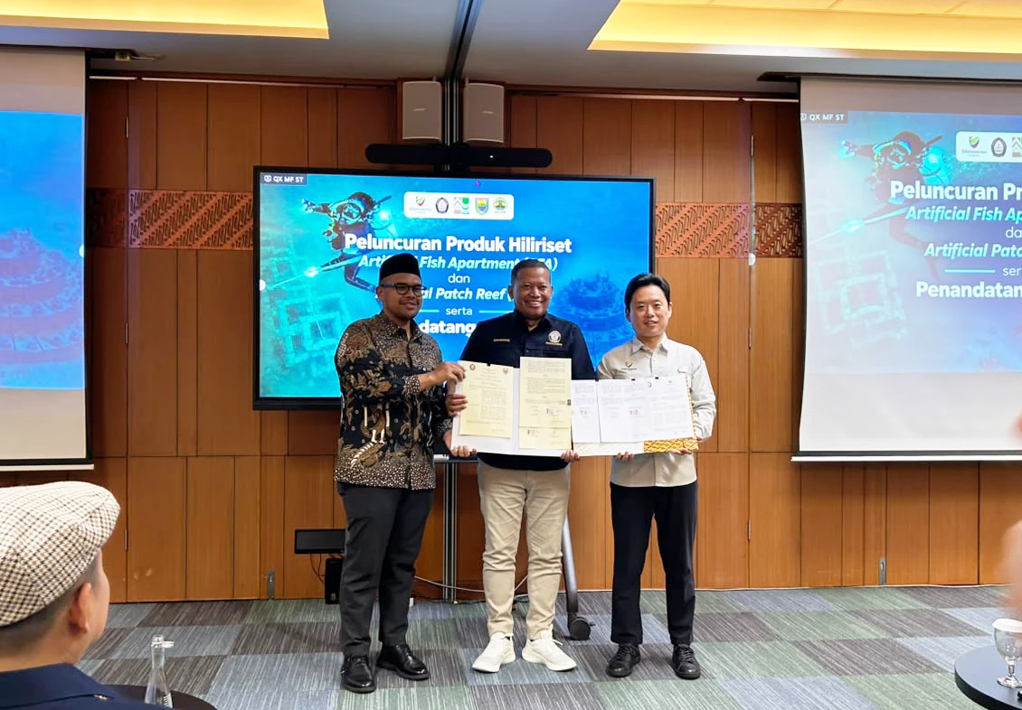 Penandatanganan dan peluncuran produk hilirisasi riset AFA dan APR UNDIP di Batang.